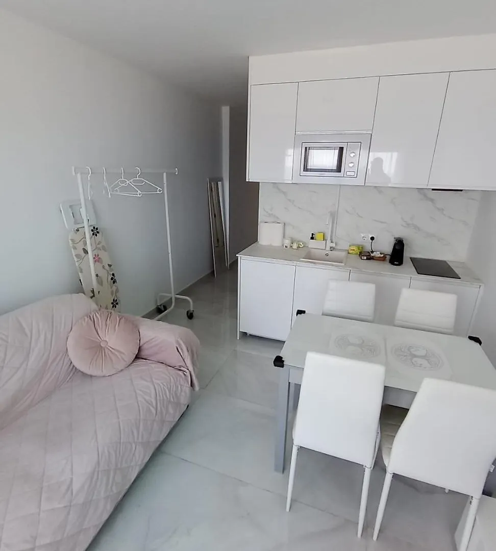 Luxury Sea View Studio Empuriabrava Spain